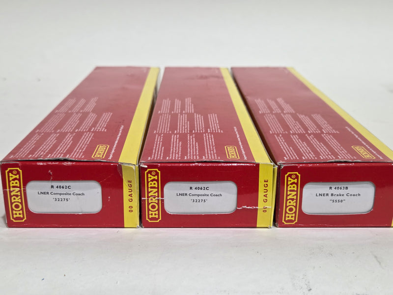 Pre-owned Hornby OO LNER Coach set