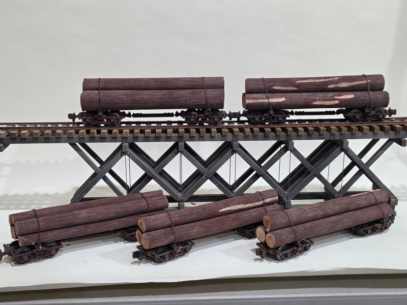 Pre-Owned LGB Log Disconnects with Custom Foam Logs Set 5