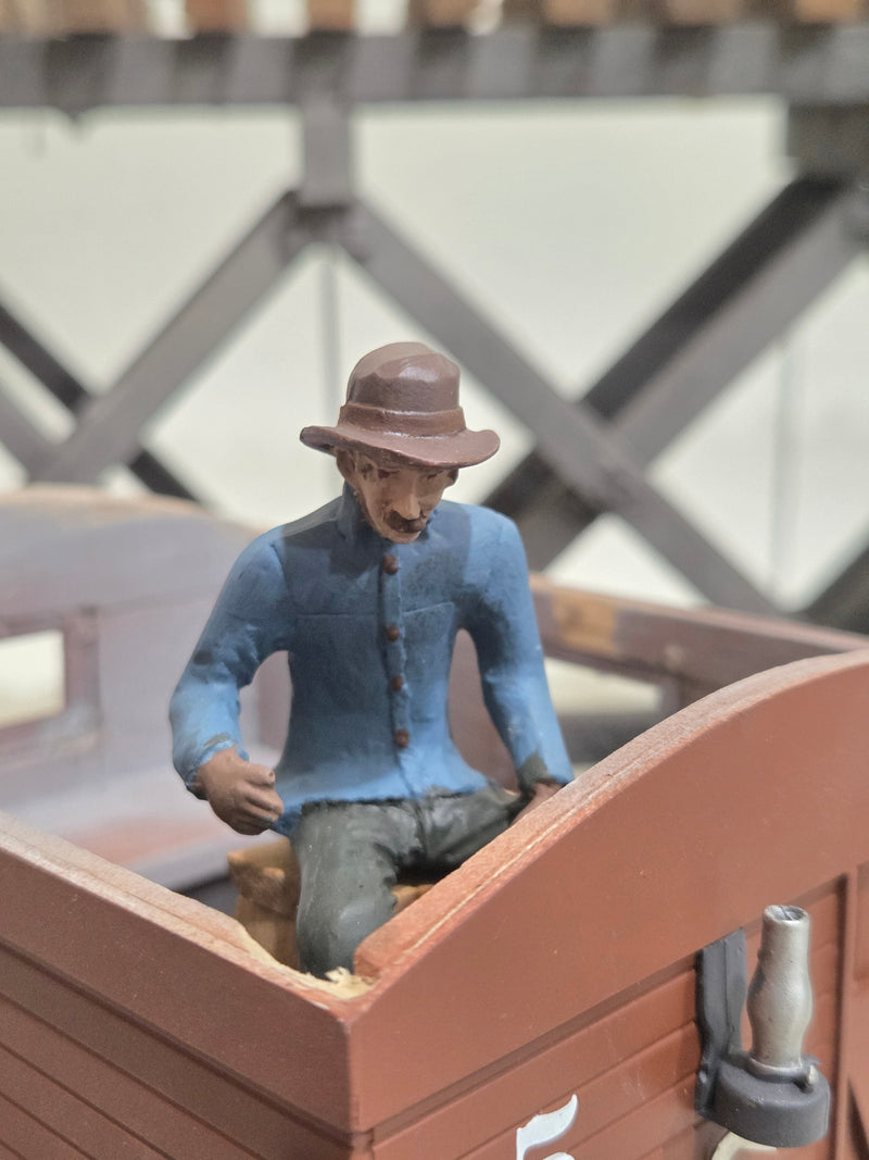 Pre-Owned Logging MOW Caboose no5