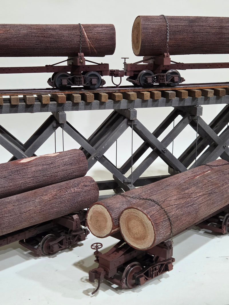 Pre-Owned Custom built 1/20.3 24' Log cars with custom foam logs Set of 4