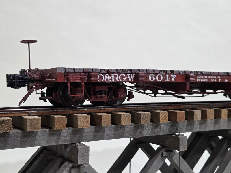 Pre-Owned Accucraft 1/20.3 30' D&RGW Flat Car