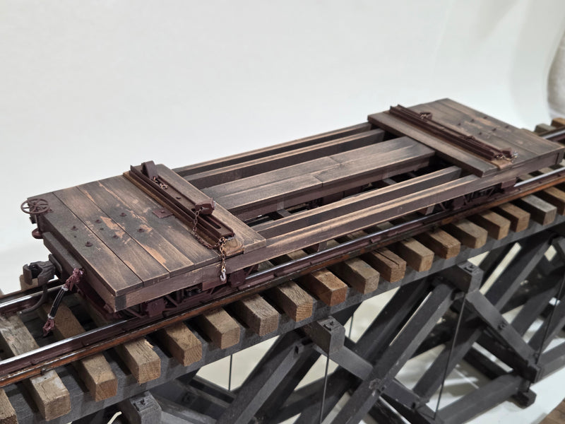 Pre-Owned Kit built 24' Carter Brothers log car pair