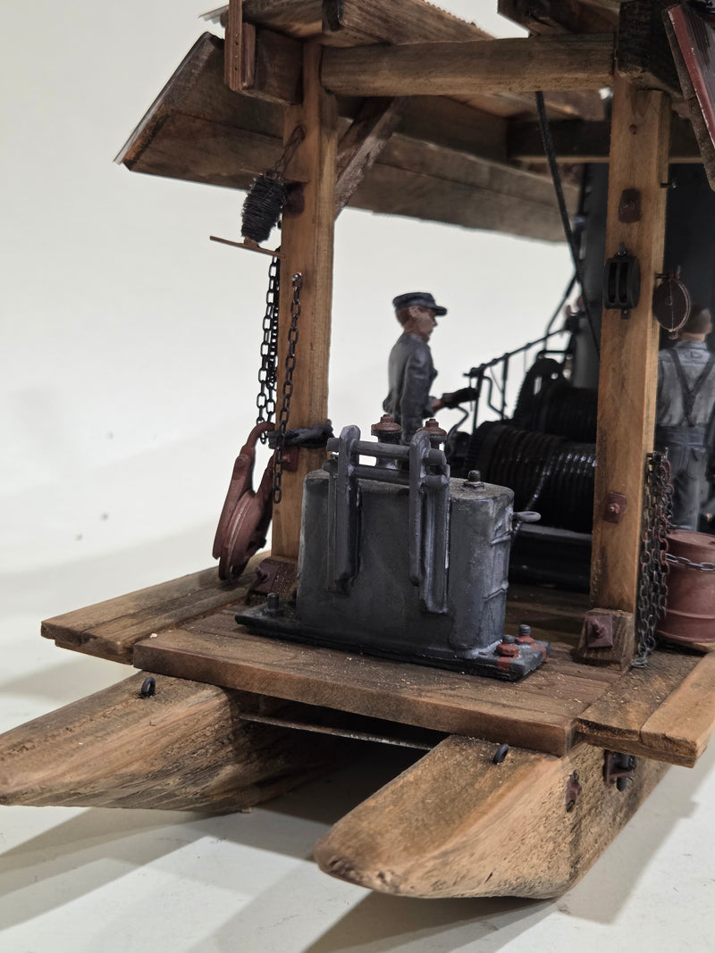 Pre-Owned Scratchbuilt 36' Logging Donkey 1/20.3 with Spar tree