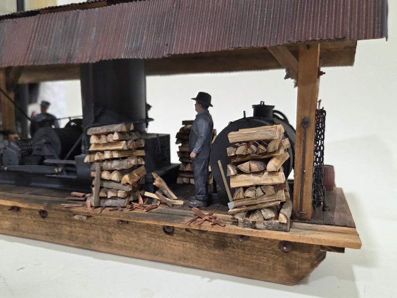 Pre-Owned Scratchbuilt 36' Logging Donkey 1/20.3 with Spar tree