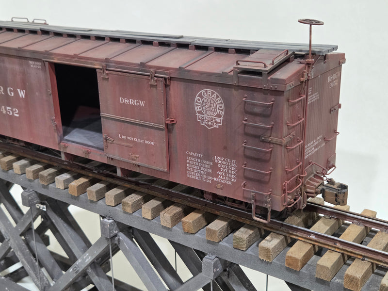 Pre-Owned Accucraft Boxcar D&RGW