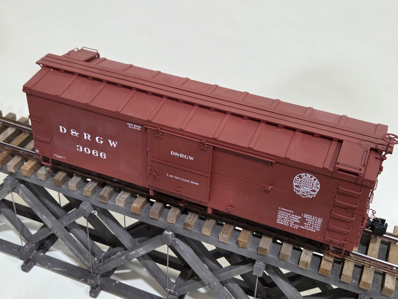 Pre-Owned Accucraft Boxcar D&RGW