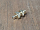 Metal male quick-connect fitting with barbed outlet and threaded body