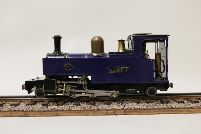 Pre-owned Roundhouse Russell