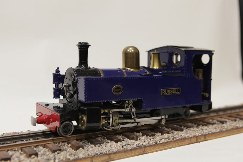 Pre-owned Roundhouse Russell