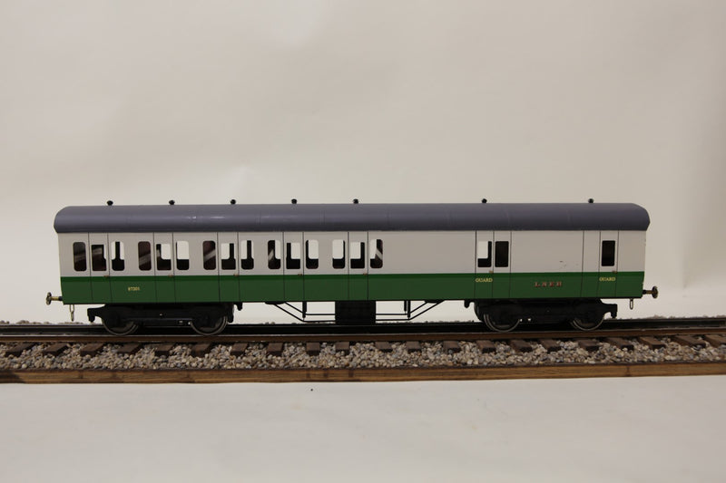 Pre-owned Handmade LNER Tourist train 5 car set Gauge 1