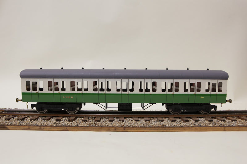 Pre-owned Handmade LNER Tourist train 5 car set Gauge 1